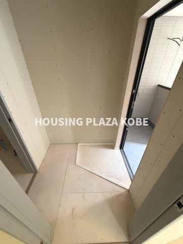 NET-K妙法寺Ⅱの玄関|建築中（3/5現在）