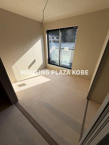 NET-K妙法寺Ⅱの居間・リビング|建築中（3/5現在）