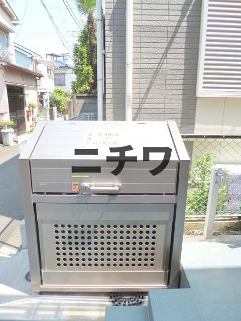 イーストメゾンのその他共用部分|★ゴミストッカー★