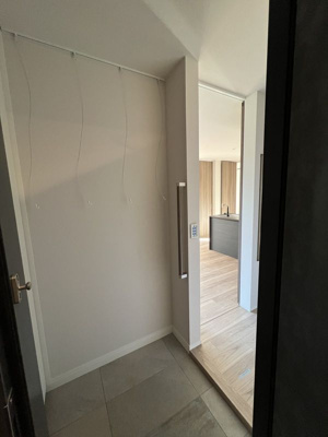 【玄関】 | リカ・アイナ