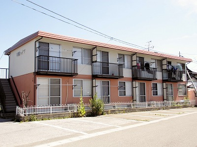 遠野市松崎町白岩１６地割のアパート