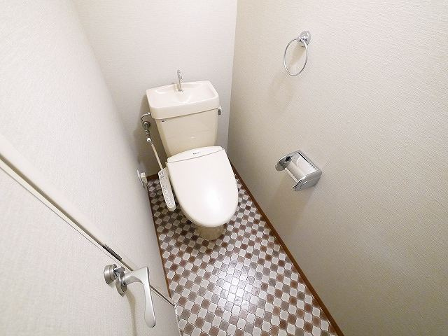 OMマンション東生駒のトイレ