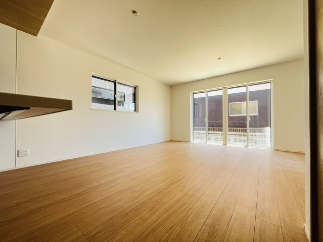大府市横根町石丸100番１・６・７『仲介手数料無料』新築一戸建て・建売の居間・リビング