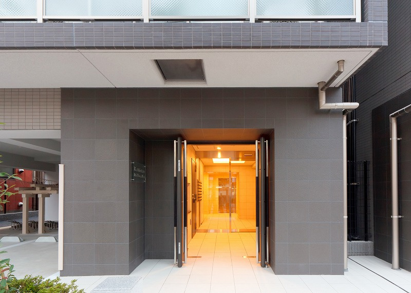 ラフィスタ大師前EASTの外観