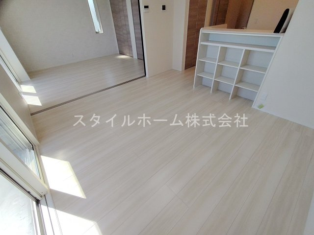 D-Square八町通の居間・リビング