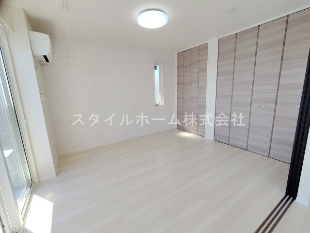 D-Square八町通の居間・リビング
