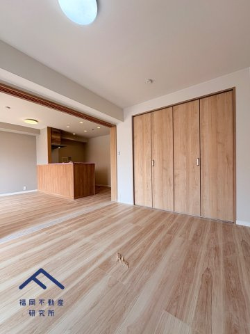 三愛シティライフ筑紫通博多の洋室