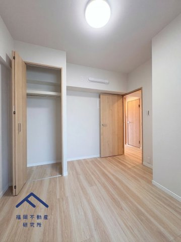 三愛シティライフ筑紫通博多の洋室