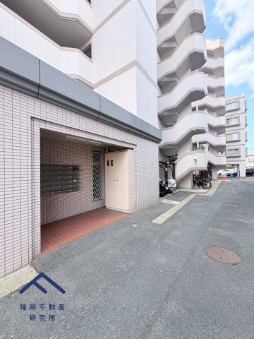 三愛シティライフ筑紫通博多の駐車場