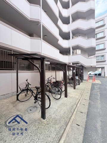 三愛シティライフ筑紫通博多の駐車場