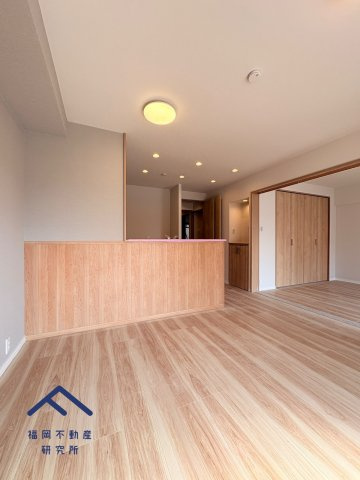 三愛シティライフ筑紫通博多の居間・リビング