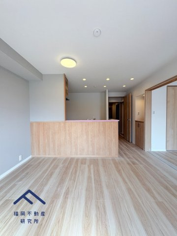 三愛シティライフ筑紫通博多の居間・リビング