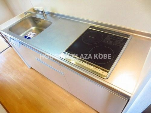 ボナールのキッチン|IH2口コンロに広めのキッチン