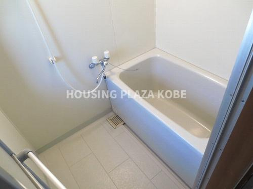 よしかわビルの浴室