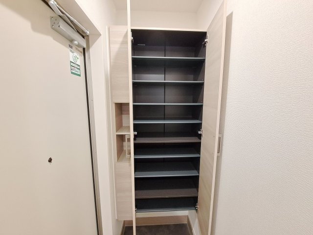 コンフォータブル武庫川の収納