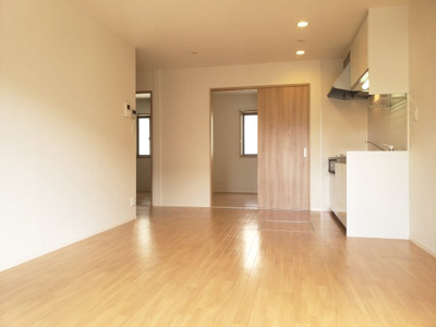 【居間・リビング】 | グランディール山手 B | 参考：広々LDK☆神戸市垂水区　グランディール山手　賃貸☆