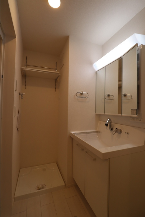 エクセリア中村北の洗面所