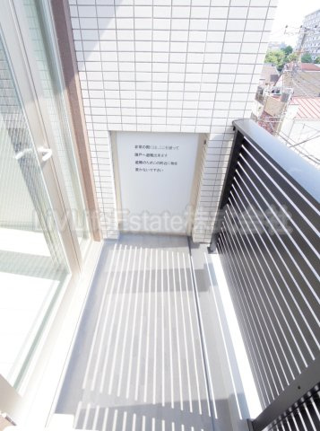 ディアレイシャス西武柳沢のバルコニー