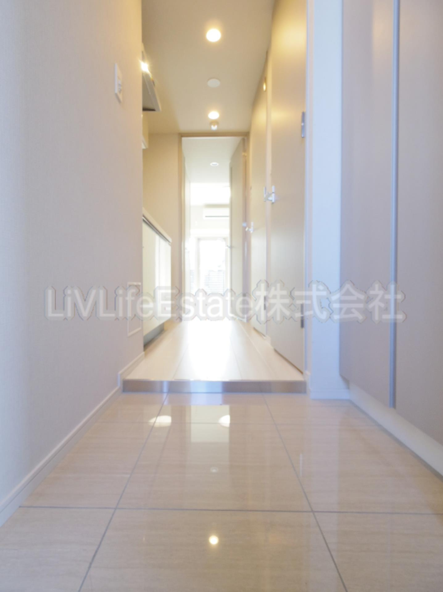 ディアレイシャス西武柳沢の玄関