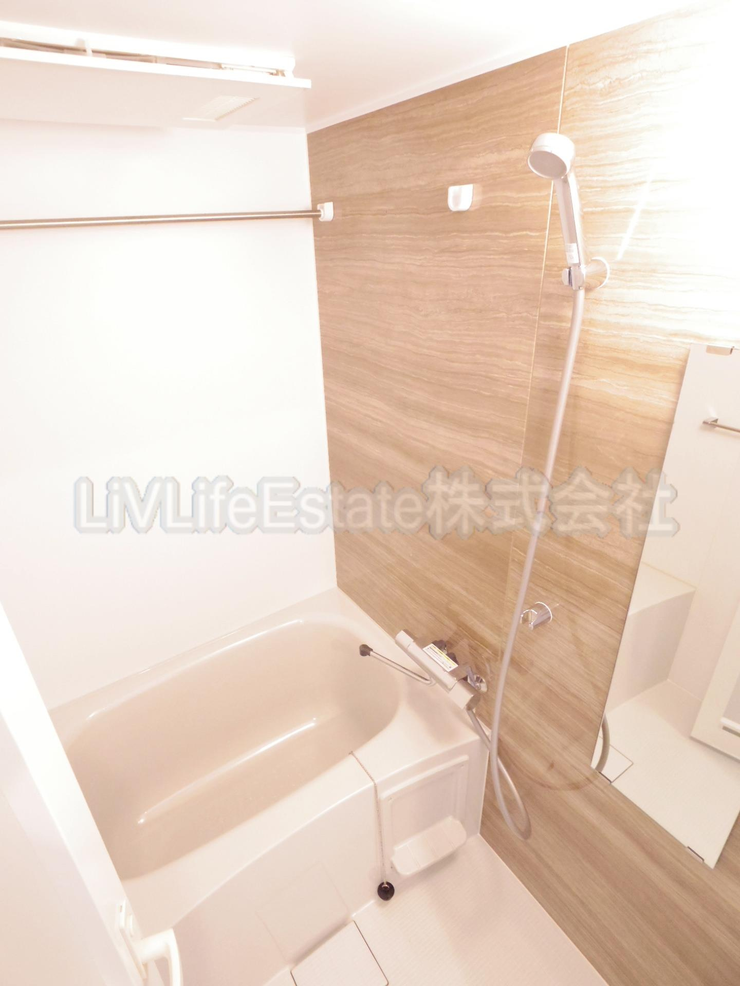 ディアレイシャス西武柳沢の浴室