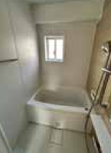 リヒトライフ侑里の浴室