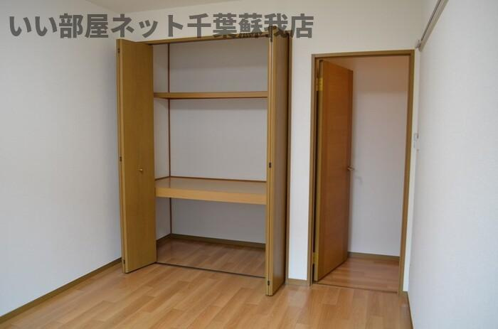 マミ・セントラルハイツ　Ａの収納|十分な収納スペースがあります