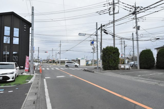 行田市深水町　分譲住宅　全４棟の前面道路含む現地写真