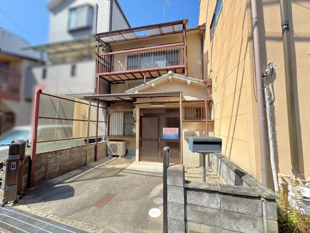 ◆改装済み◆南向き陽当たり良好２ＤＫ◆軽自動車１台駐車可能◆宇治市槇島町南落合の外観|外観