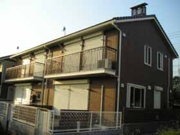 ローズベリーA・Bの外観