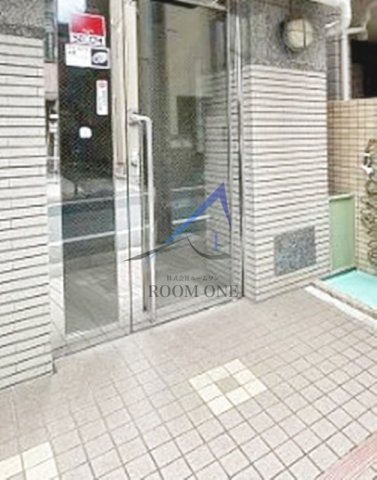 市両マンションのエントランス|エントランスです。