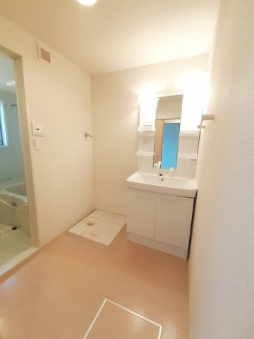 フリシュ輝の洗面所