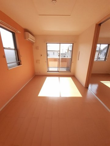 フリシュ輝の居間・リビング