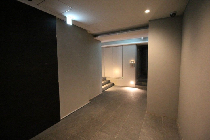 【ロビー】アールコート早稲田 