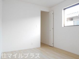 【洋室】 | 郡山市並木5丁目新築一戸建て6棟 | 個人の部屋や寝室として使える洋室です