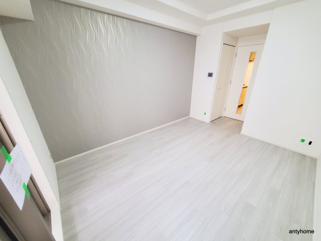 スプランディッド十三本町 仲介手数料無料の居間・リビング