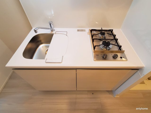 スプランディッド十三本町 仲介手数料無料のキッチン