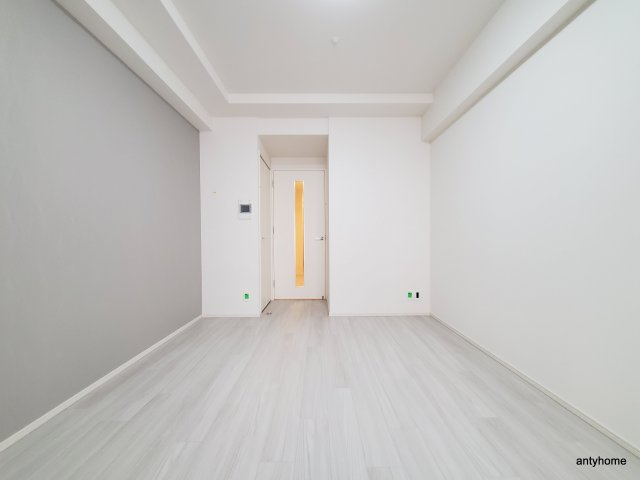 スプランディッド十三本町 仲介手数料無料の洋室