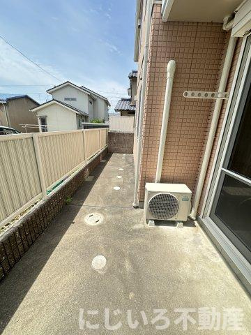 シャーメゾンさくらBのバルコニー