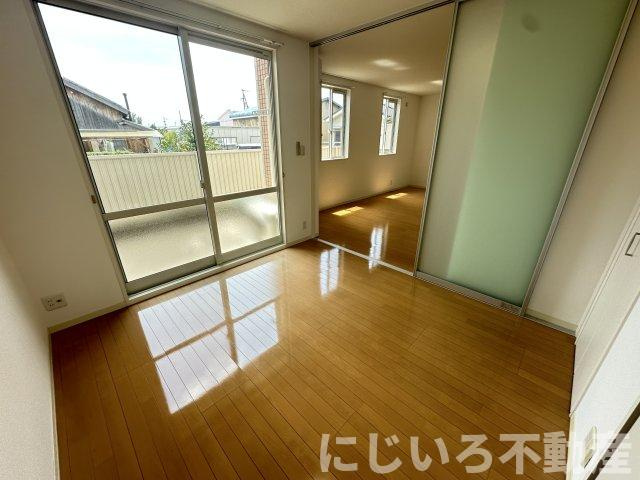 シャーメゾンさくらBの寝室