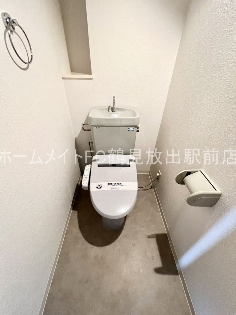 東大阪市高井田の賃貸マンションのトイレ