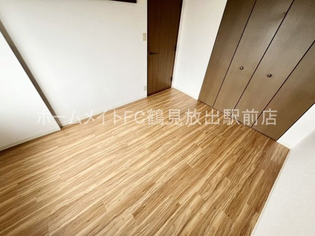 東大阪市高井田の賃貸マンションの洋室