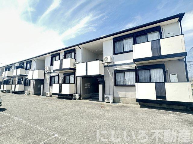 エスパシオ那賀川Bの外観