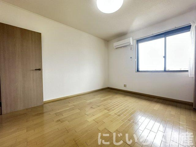 エスパシオ那賀川Bの寝室