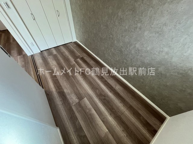 東大阪市西堤１丁目のアパートの洋室