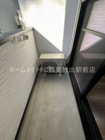 東大阪市西堤１丁目のアパートのバルコニー