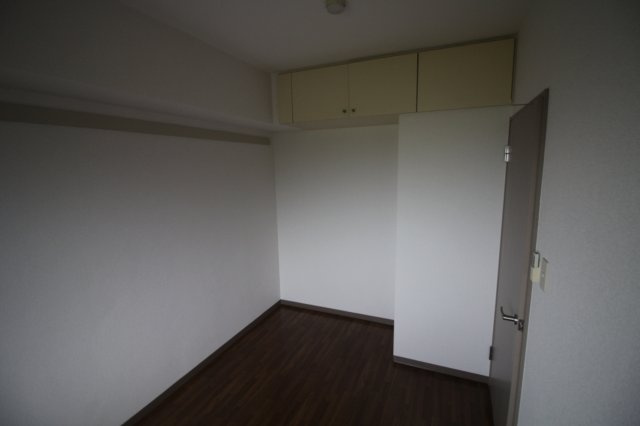 ベルドミール鶴川の洋室|※別号室の参考写真です。