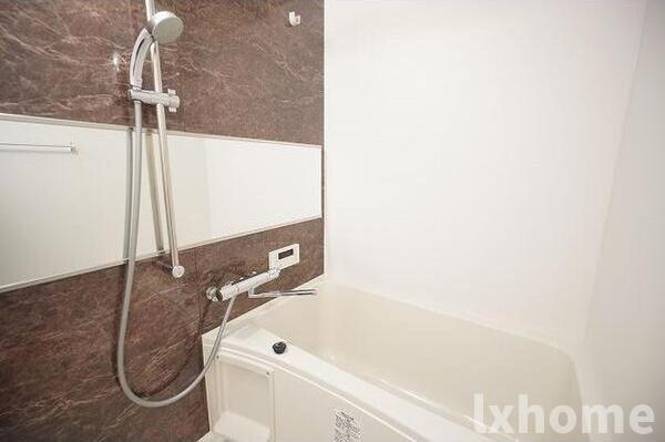 LaDouceur南茨木の浴室|ゆったり過ごせるお風呂です