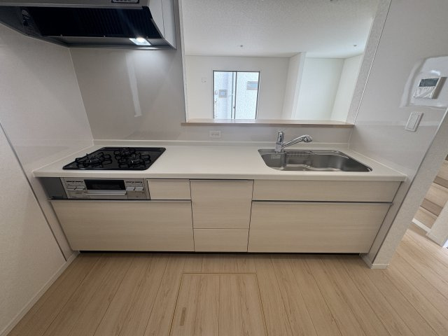うるま市与那城屋慶名　第6（全4棟）1号棟のキッチン|1号棟　使いやすいシステムキッチン♪