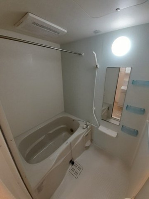 【浴室】 | サンヴィレッジ | ゆったり過ごせるお風呂です