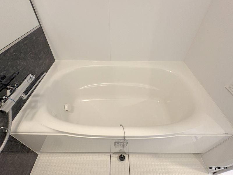 スプランディッド新大阪VIII　仲介手数料無料の浴室
